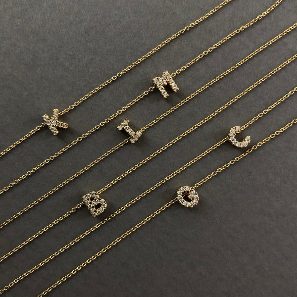 Shine, 18-karat Yellow Gold Necklace with Diamond Pendant - A