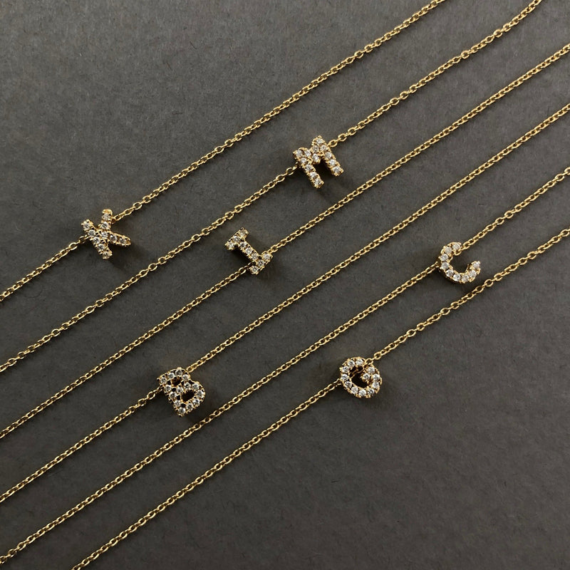 Shine, 18-karat Yellow Gold Necklace with Diamond Pendant - I